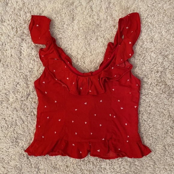 ❌ SOLD ❌ Dress Forum • Red + White Hearts Ruffled Blouse - Picture 2 of 2